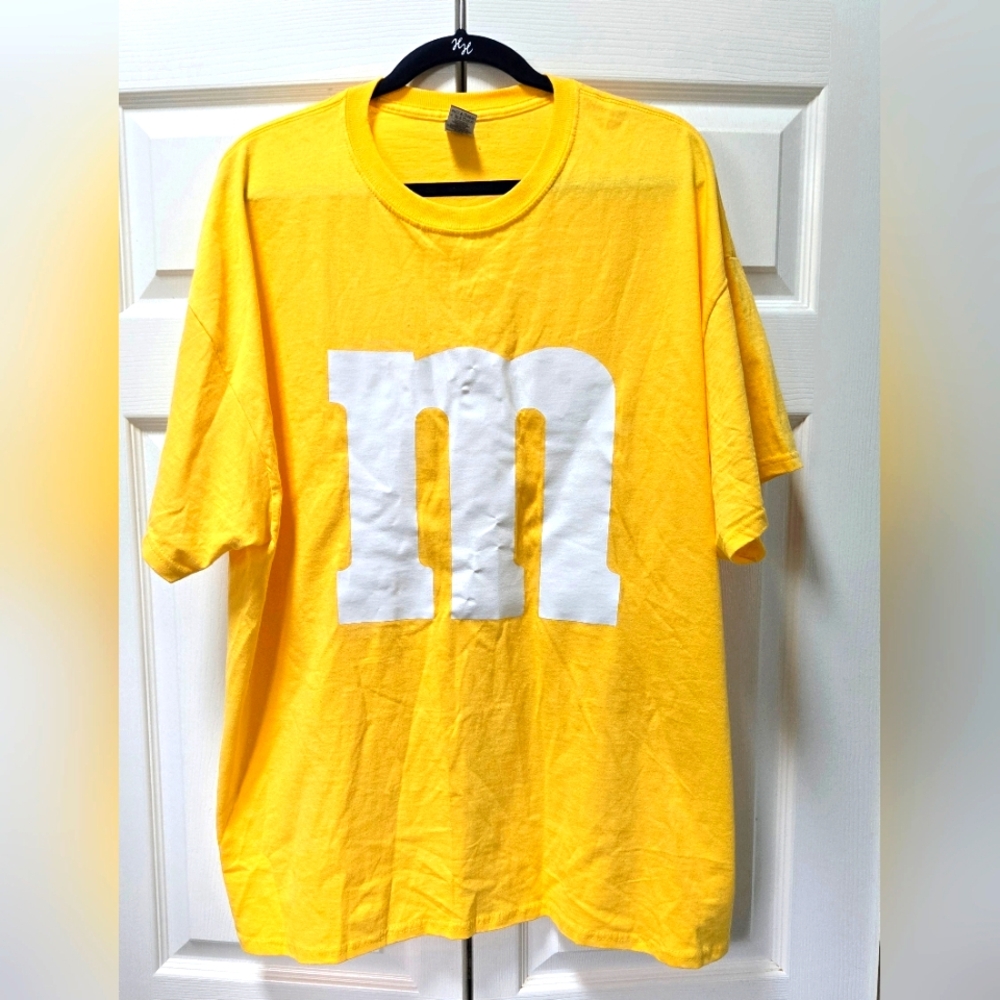 Yellow M&M Graphic T-Shirt - Size 2X